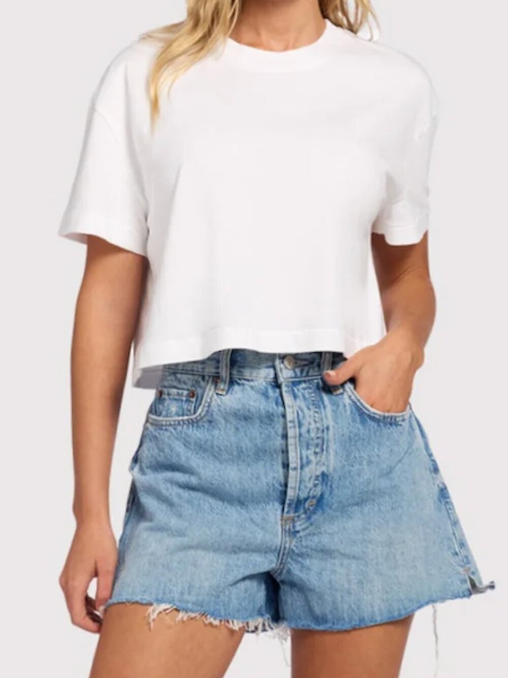 Nuuds Cropped Tee : Medium